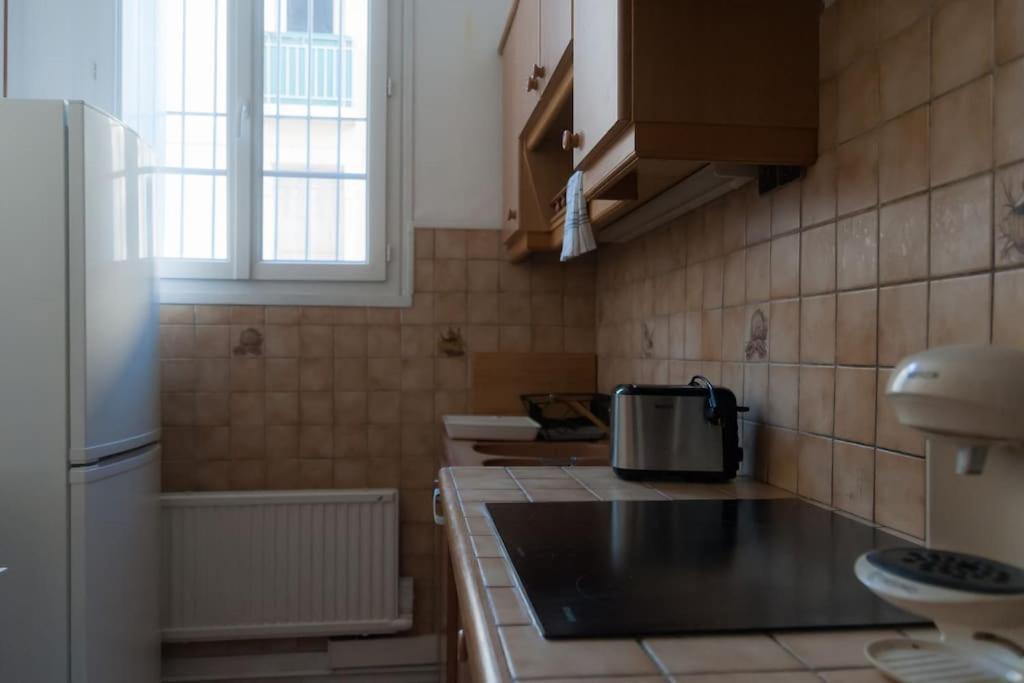 Emile Zola - Grand Appartement Proche Gare Et Polygone - Parking Gratuit- Béziers Zewnętrze zdjęcie